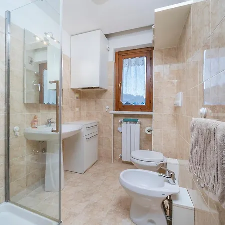 Small & Charming - Overlooking The Alps *